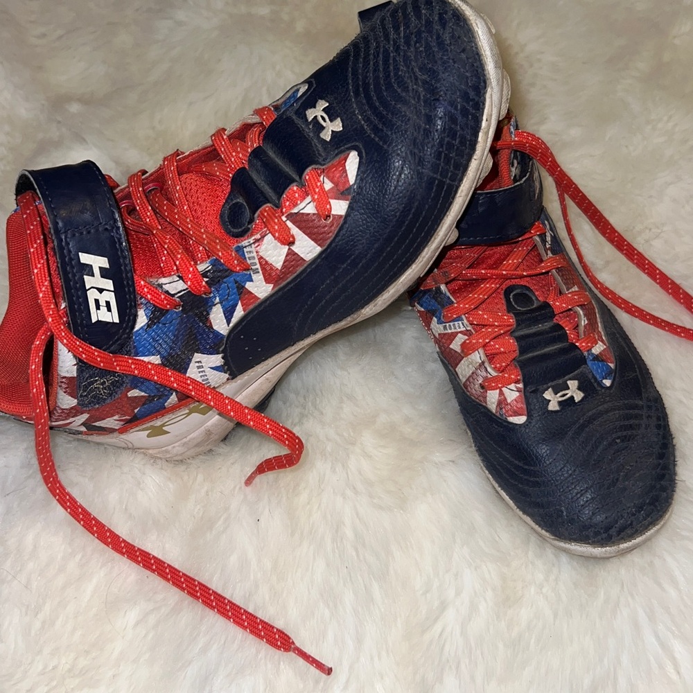 Under Armour Black and Red Athletic Shoes